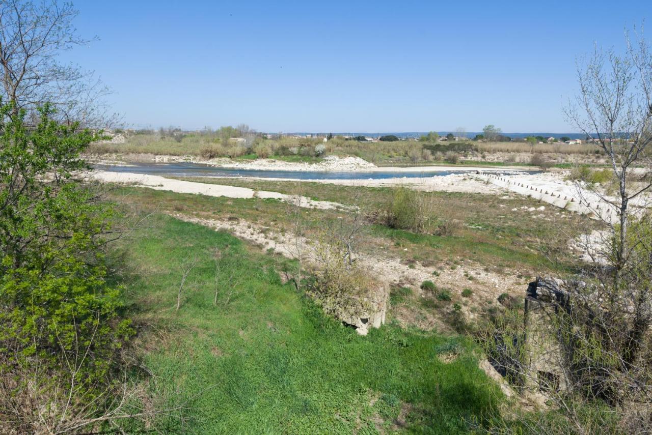 Mas Du Pont Du Gard Villa Sernhac ภายนอก รูปภาพ